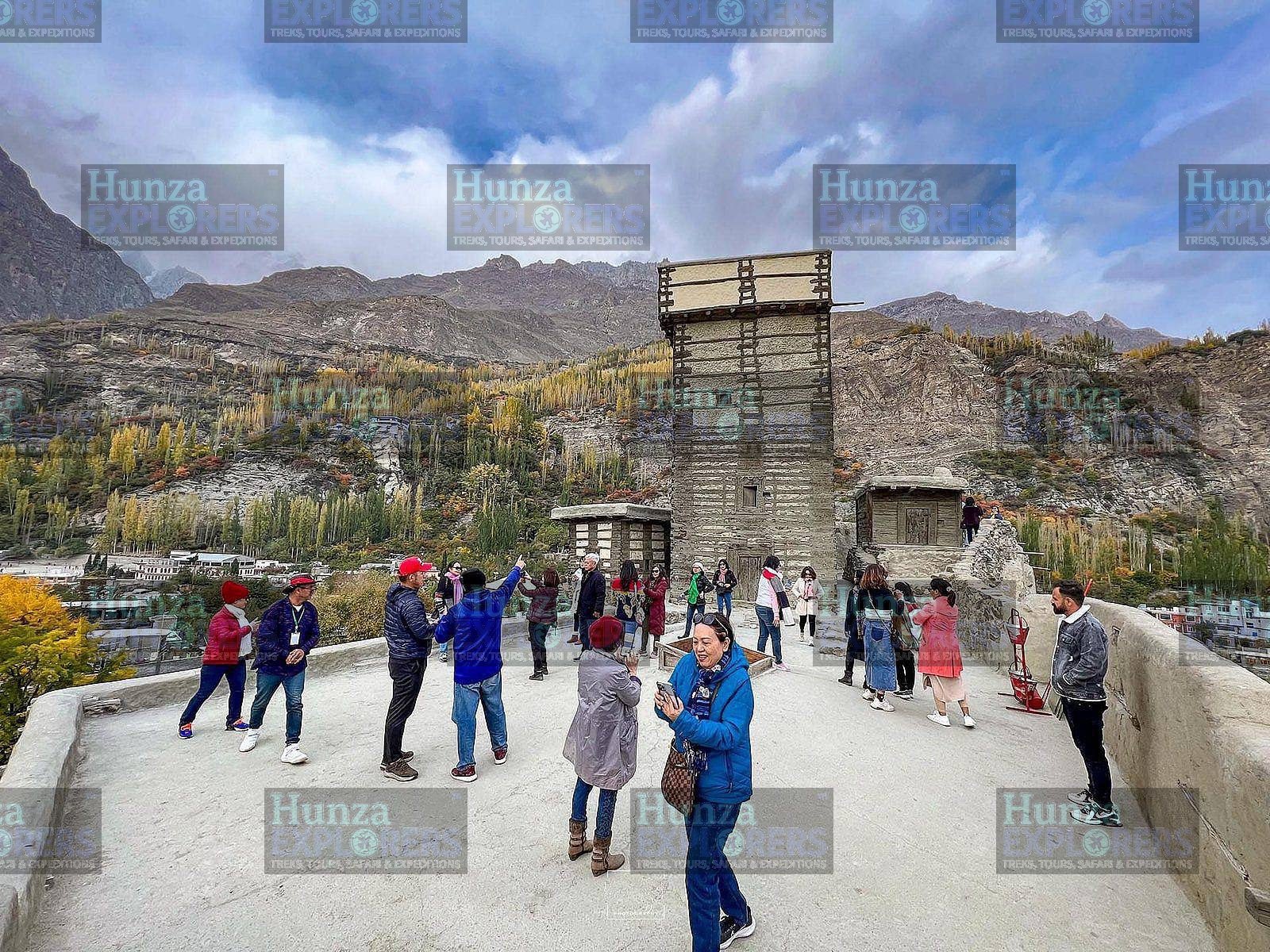 Explore HUNZA
