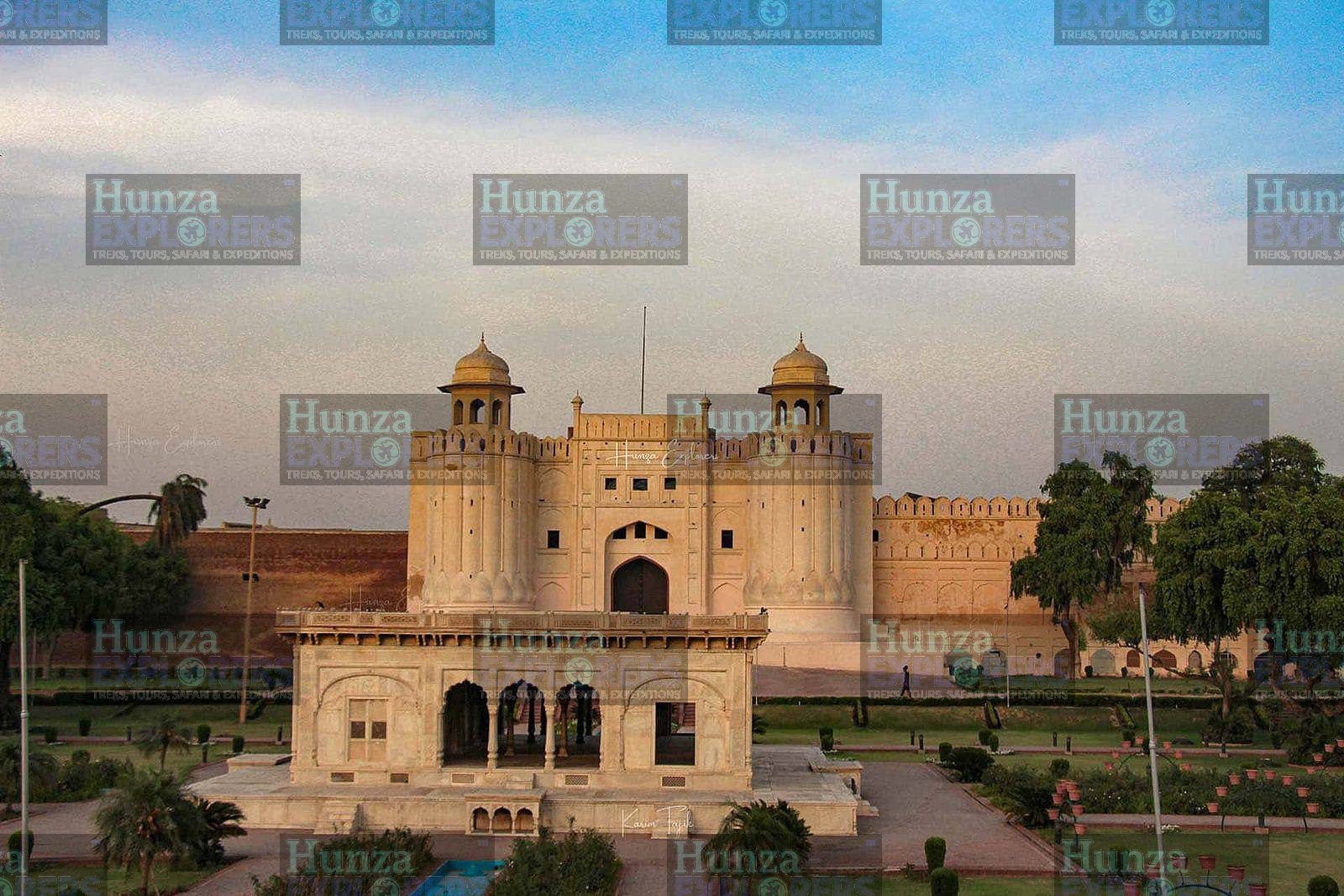 Lahore & Hunza Valley Tour